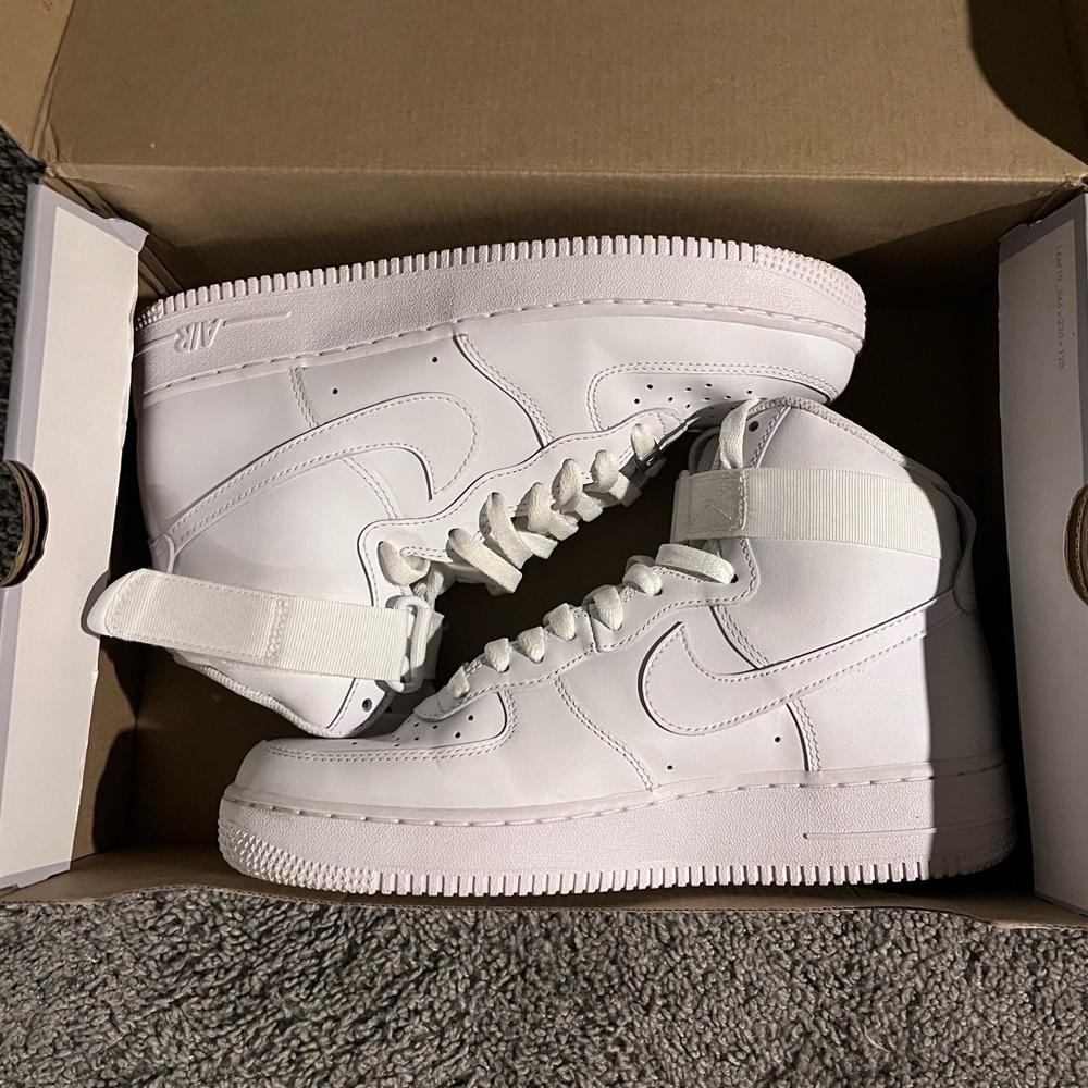 Nike Air Force 1 High ‘07